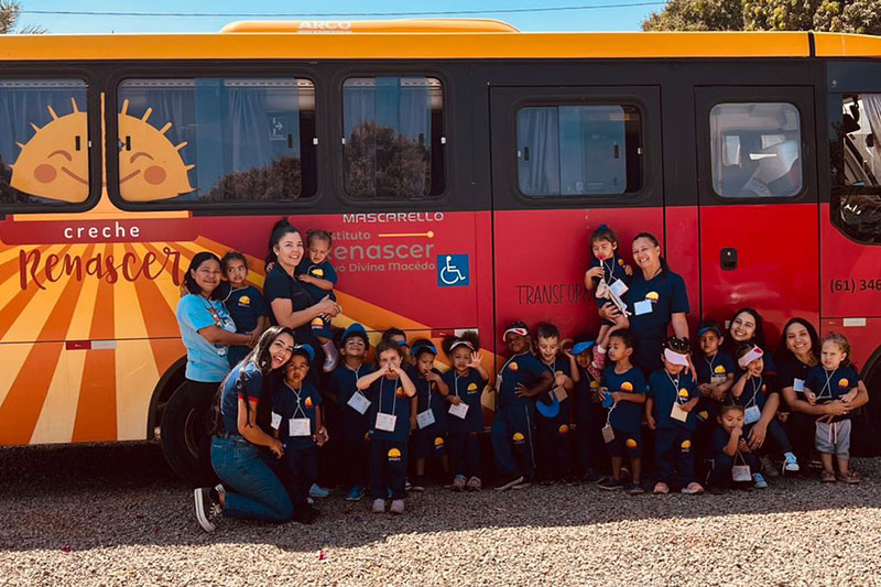Turma do Maternal I A do CEPI Paineira realiza visita encantadora à fazendinha
